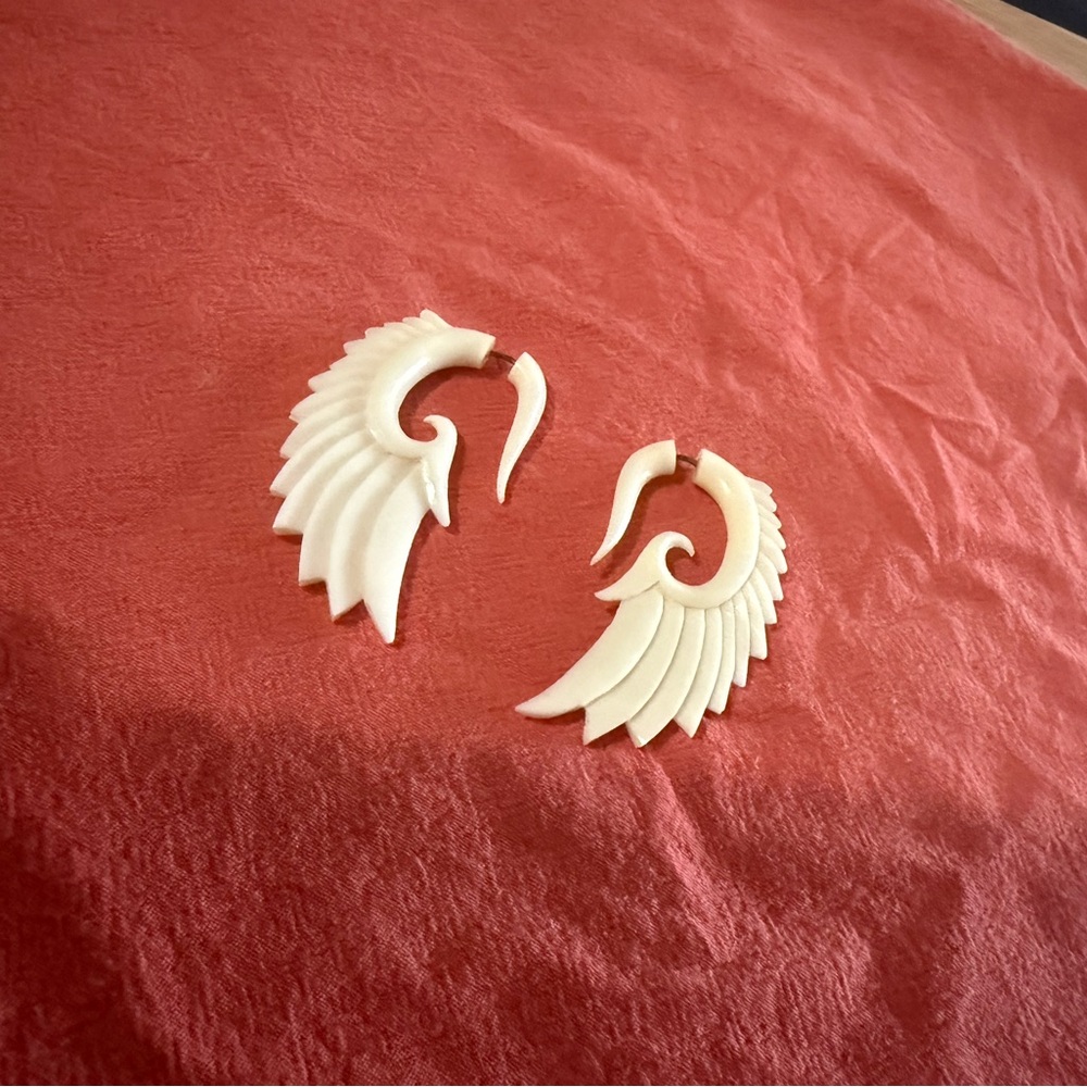 Winged Faux Gauges